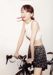 日本の女性モデルの画像