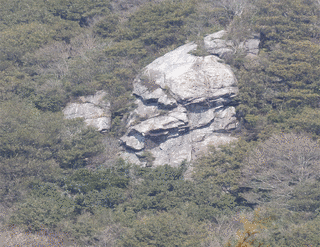 猟師岩山の画像