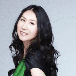 高橋洋子の画像