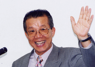 中野雄一郎の画像