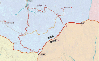 カガマシ山の画像