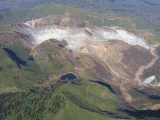 秋田焼山の画像