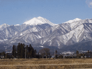 常念岳の画像