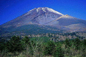 宝永山の画像