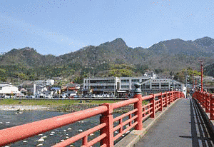 三角山の画像