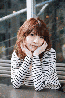 高野麻衣の画像