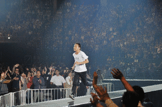 KAZUMASA ODA TOUR\"どーもどーも その日が来るまで\"の画像