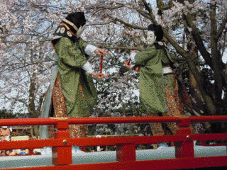 天津神社舞楽の画像