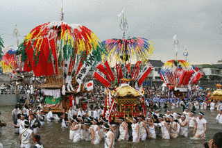 川渡り神幸祭の画像
