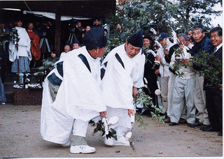 樋越神明宮の春鍬祭の画像