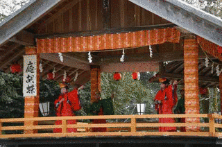 天宮神社の十二段舞楽の画像