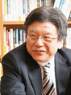 佐藤辰男の画像