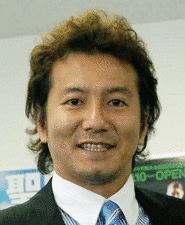 野々村芳和の画像
