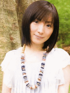 折笠富美子の画像