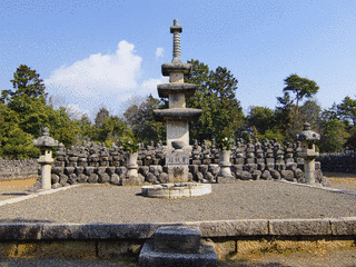 石塔寺の画像