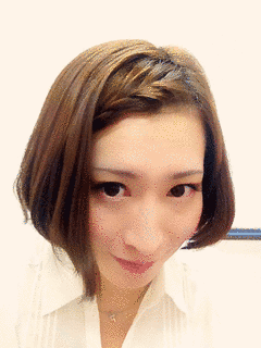 名塚佳織の画像