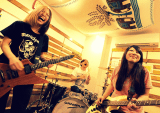 DIZZY SUNFISTの画像
