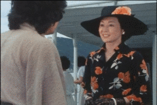 仮面劇場の画像