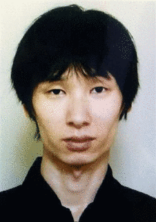 殺人者の顔の画像