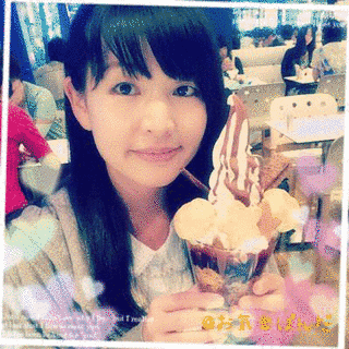 近藤佳奈子の画像