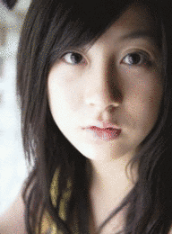 小泉ニナの画像