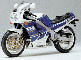 ヤマハ・FZR750の画像