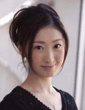 弓場沙織の画像