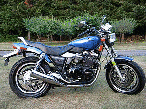 ヤマハ・YX600ラディアンの画像