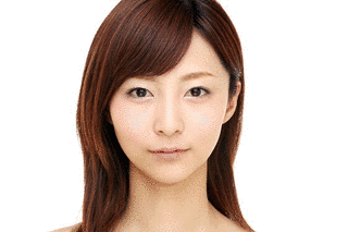 青山菜々の画像