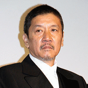 奥田瑛二の画像