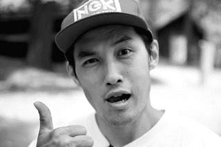 小栗雄介の画像