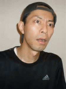河野智之の画像