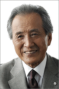 山本學の画像