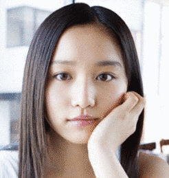 青山美郷の画像