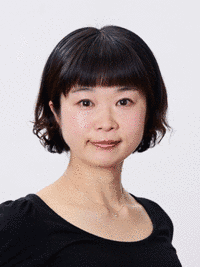 栗田桃子の画像