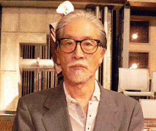 石上三登志の画像