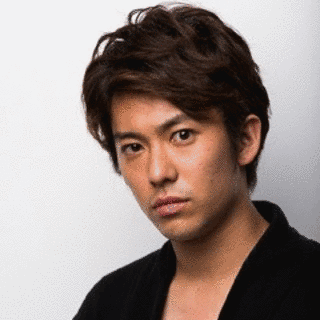 岩田玲の画像