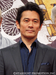 内野聖陽の画像
