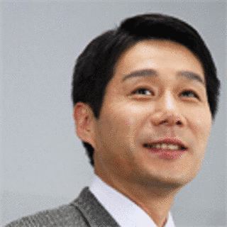 高木嘉明の画像