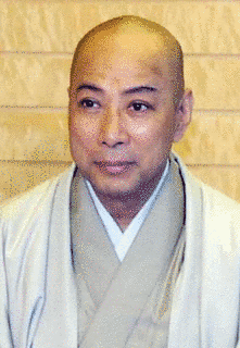 鶴家団十郎の画像
