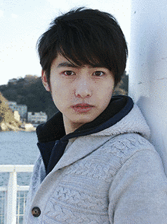 冨田佳輔の画像