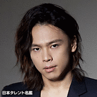 中川晃教の画像