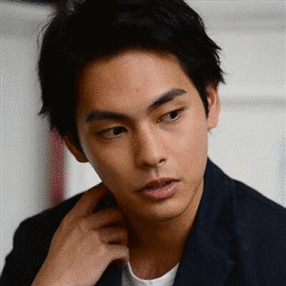 柳楽優弥の画像