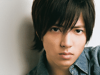 山下智久の画像