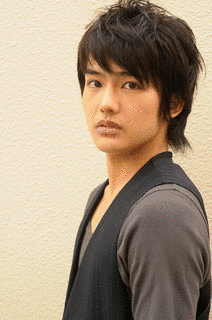 吉村卓也の画像