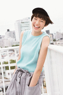 佐藤栞里の画像