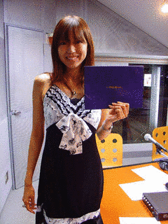 松里ともかの画像