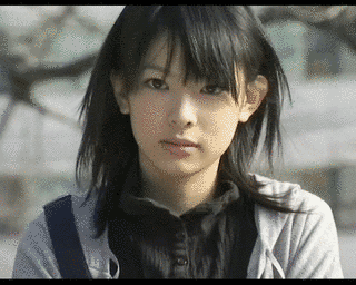里中唯の画像