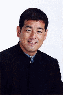 角盈男の画像
