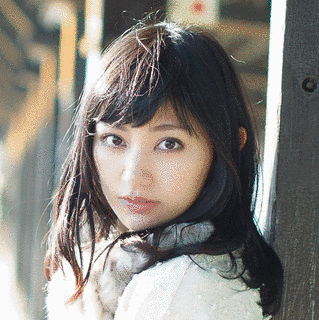高村彩乃の画像